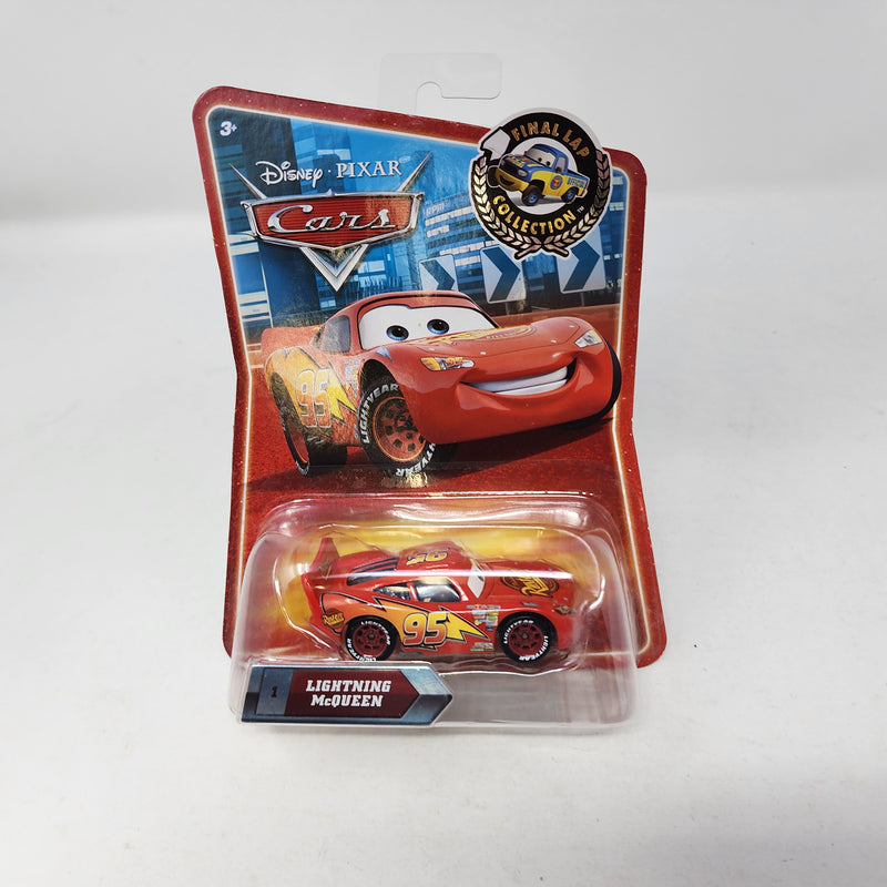 Lightning McQueen 1 * Disney Pixar The World of CARS * Final Lap Collection