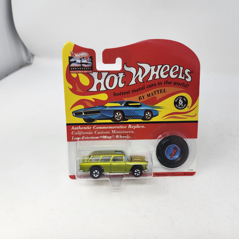 Classic Nomad * Hot Wheels Replica Button Car Series