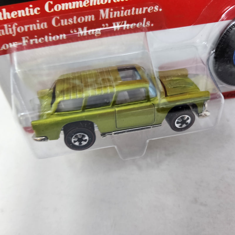 Classic Nomad * Hot Wheels Replica Button Car Series