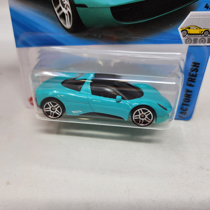 Gordon Murray Automotive T.33 #90 * Aqua * 2025 Hot Wheels NEW! N