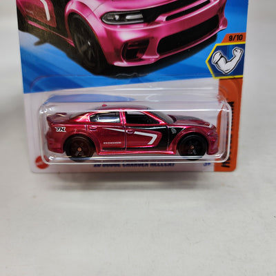 '20 Dodge Charger Hellcat #240 * SUPER Treasure Hunt * 2025 Hot Wheels  NEW! N Case