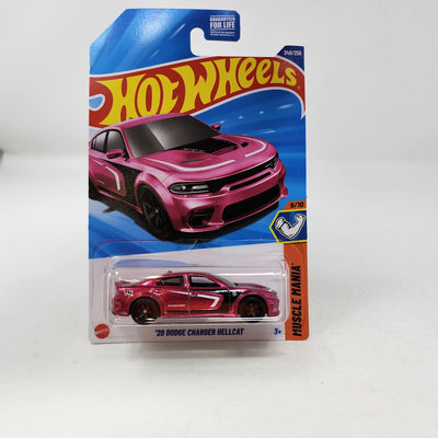 '20 Dodge Charger Hellcat #240 * SUPER Treasure Hunt * 2025 Hot Wheels  NEW! N Case
