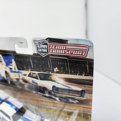 '65 Ford Galaxie & Ford C-800 * Hot Wheels Car Culture Team Transport * Bad Card