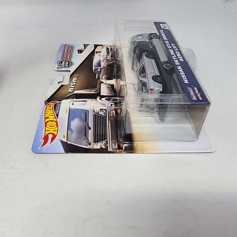 Nissan Skyline GT-R BNR34 & Aero Lift * Hot Wheels Team Transport Car Culture