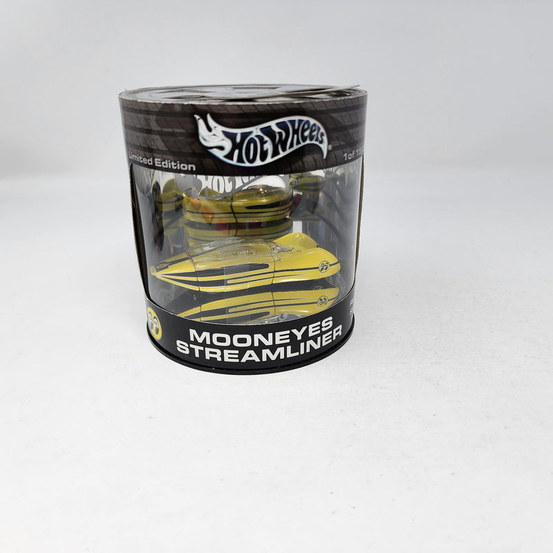 Mooneyes Streamliner * Hot Wheels Oil Can