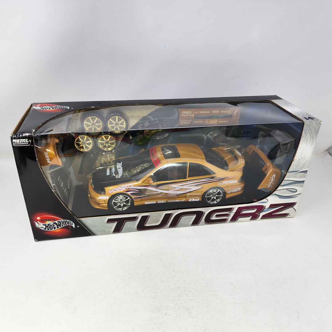 Tunerz Honda Civic Si * GOLD * Hot Wheels 100% Series * 1/18 Scale