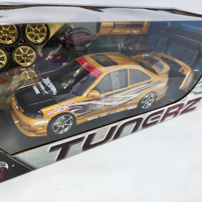 Tunerz Honda Civic Si * GOLD * Hot Wheels 100% Series * 1/18 Scale