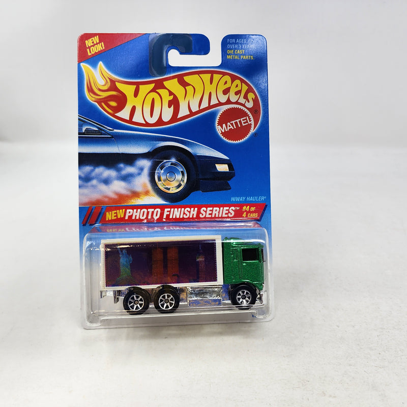 Hiway Hauler NYC Twin Towers * Hot Wheels Blue Card