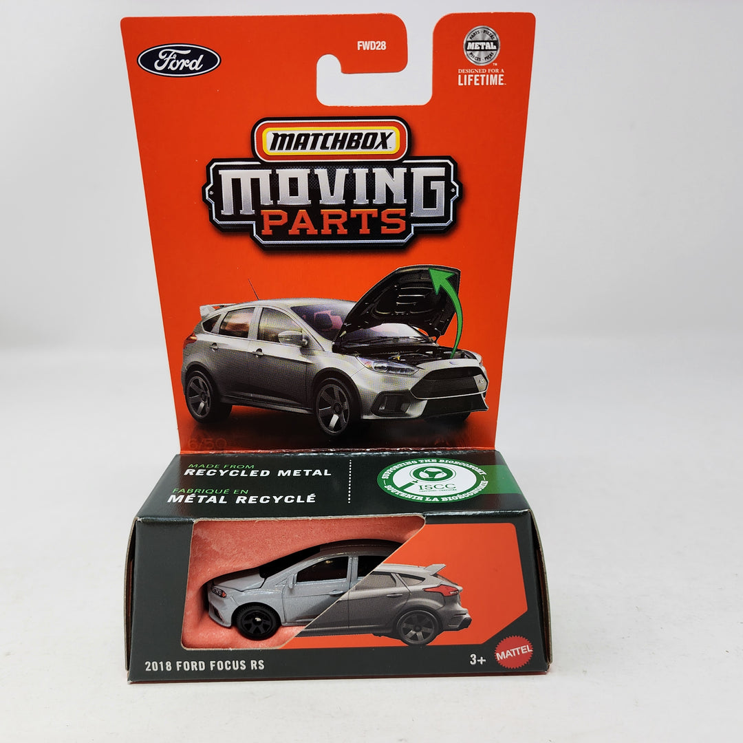 MCG - 1:18 Ford Focus ST Gris métallisé 2022 (18454 MCG - 1:18 Ford Focus ST Gris métallisé 2022 (18454