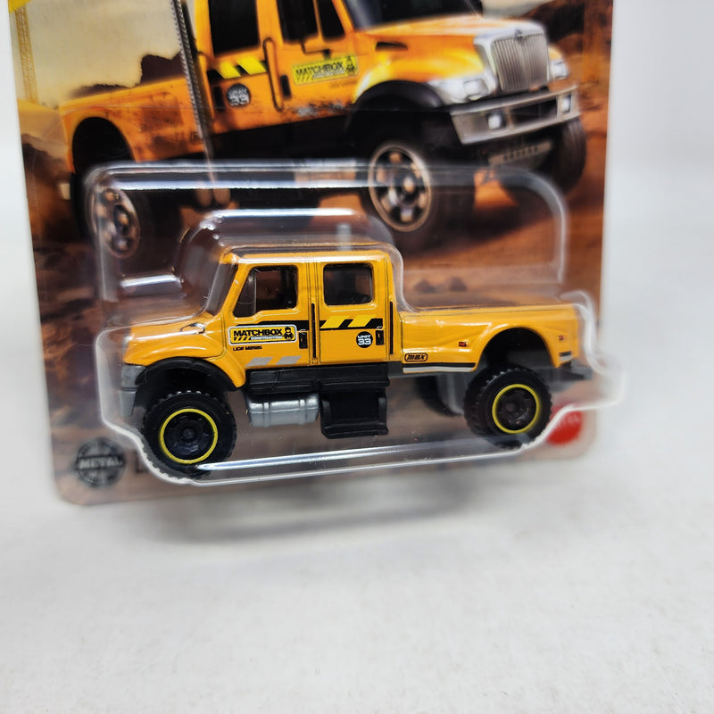 International CXT 