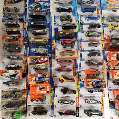 72 car mixed case * Hot Wheels & Matchbox * Mixed Basic Series Case