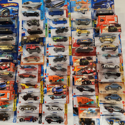 72 car mixed case * Hot Wheels & Matchbox * Mixed Basic Series Case