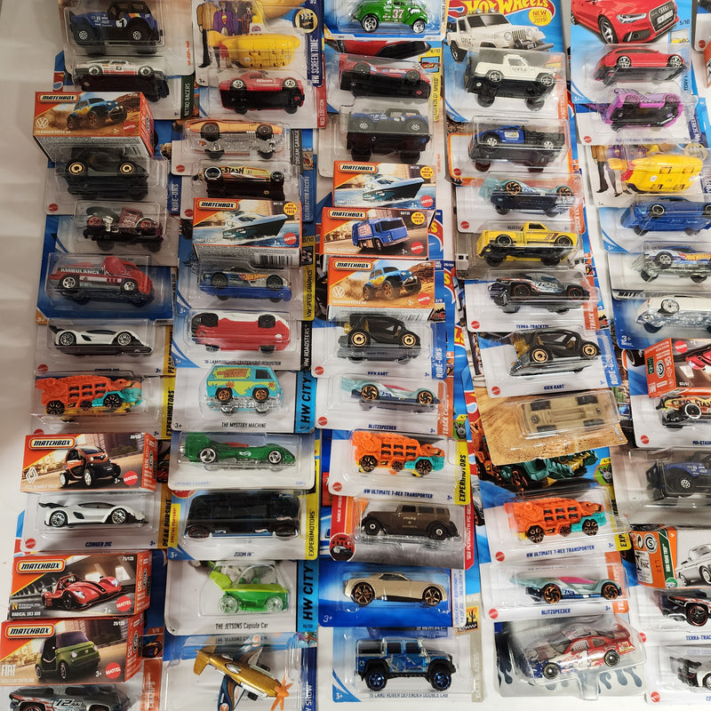 72 car mixed case * Hot Wheels & Matchbox * Mixed Basic Series Case