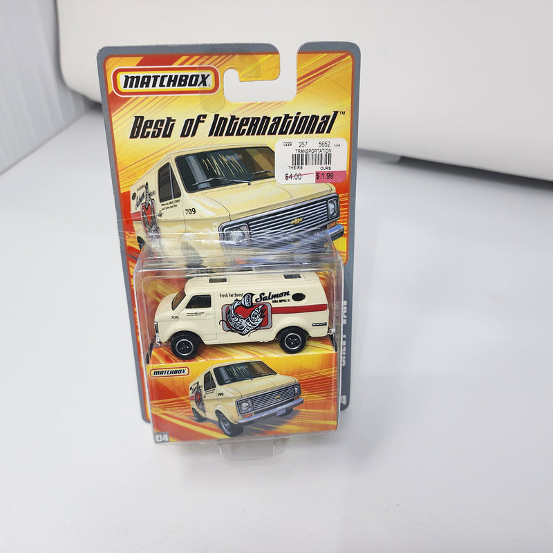 Chevy Van 4 * Matchbox Best of International