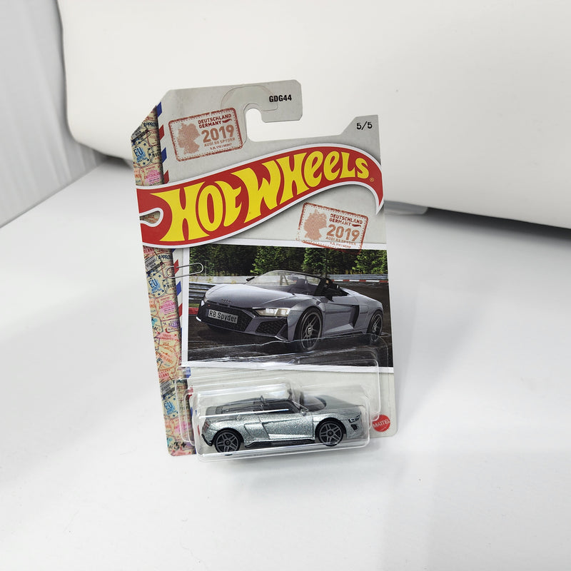 2019 Audi R8 Spyder * Hot Wheels World Class Racers