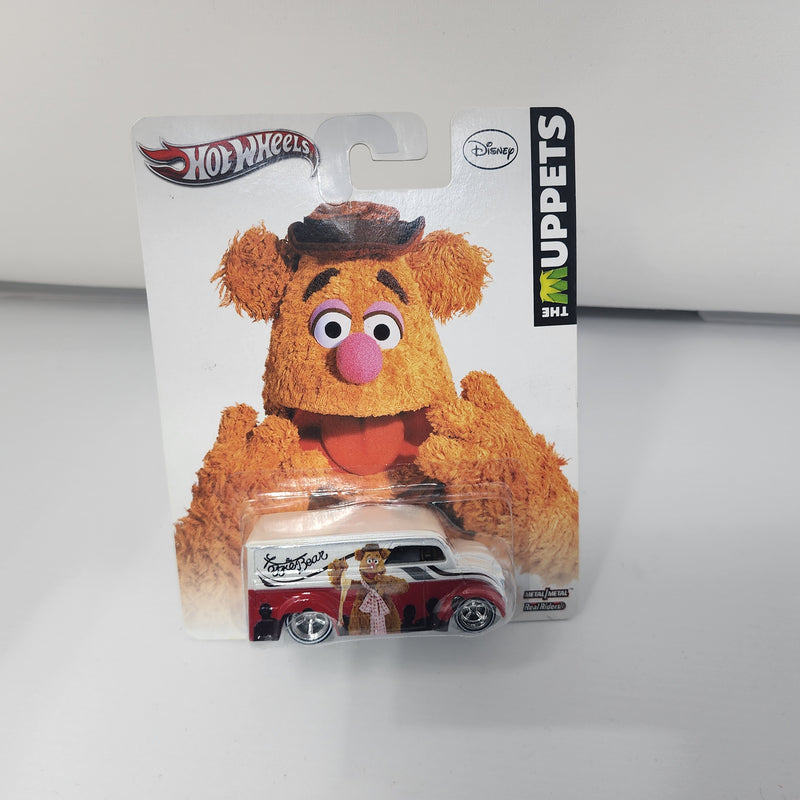 Dairy Delivery The Muppets * Hot Wheels Premium Pop Culture