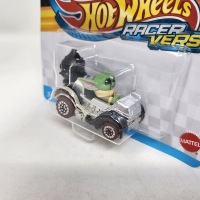 Grogu Star Wars * 2025 Hot Wheels Racer Verse NEW! Case H
