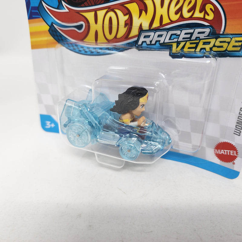Wonder Woman DC * 2025 Hot Wheels Racer Verse NEW! Case H