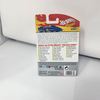 1963 T-Bird 13 * Ice Blue * Hot Wheels Classics