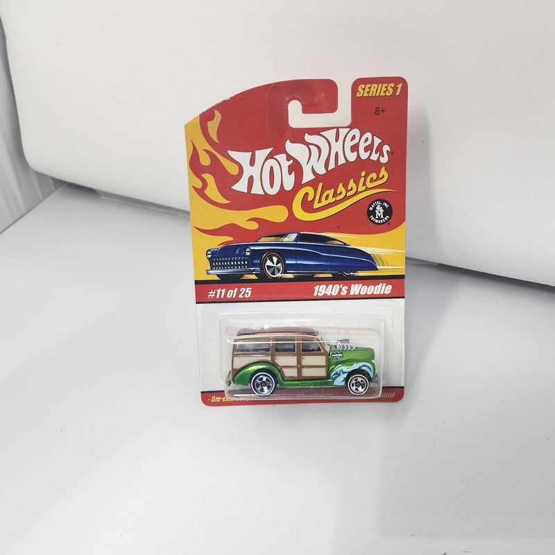 1940s Woodie 11 * Green * Hot Wheels Classics