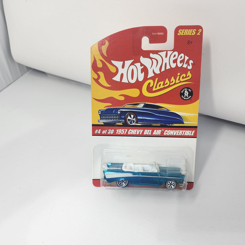 1957 Chevy Bel Air Convertible 4 * Hot Wheels Classics