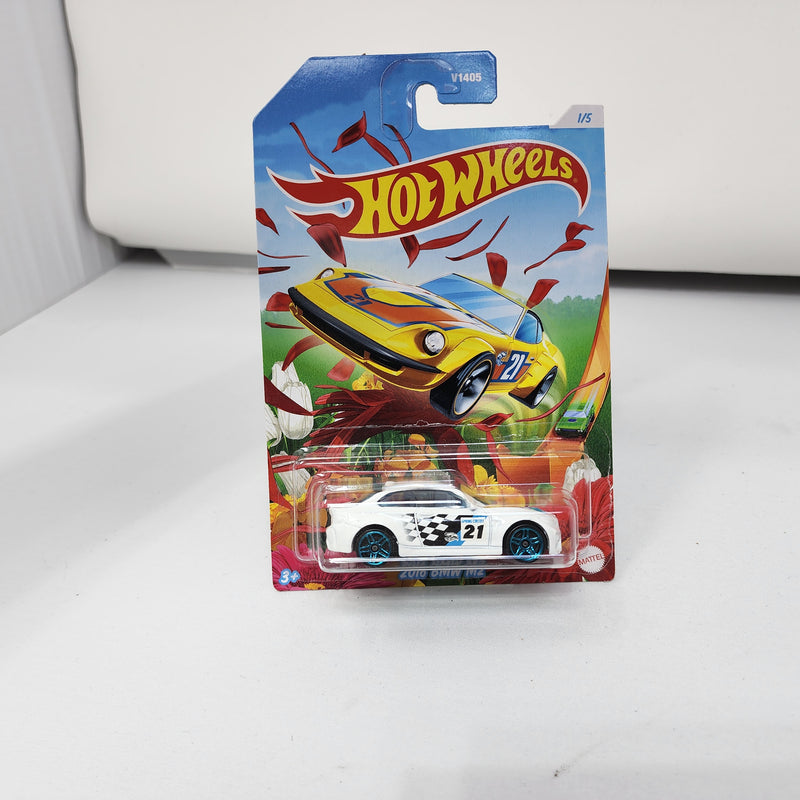 2016 BMW M2 * Hot Wheels Easter Spring Series