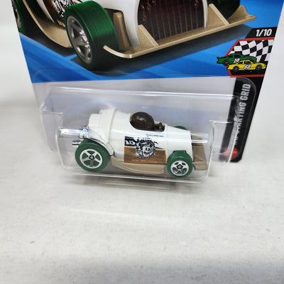 Instant Boost #22 * White * 2026 Hot Wheels