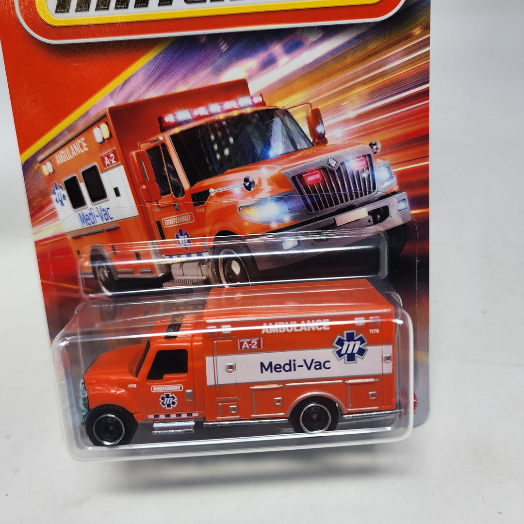 International Terrastar MEDI-VAC #17* Orange * 2026 Matchbox Basic