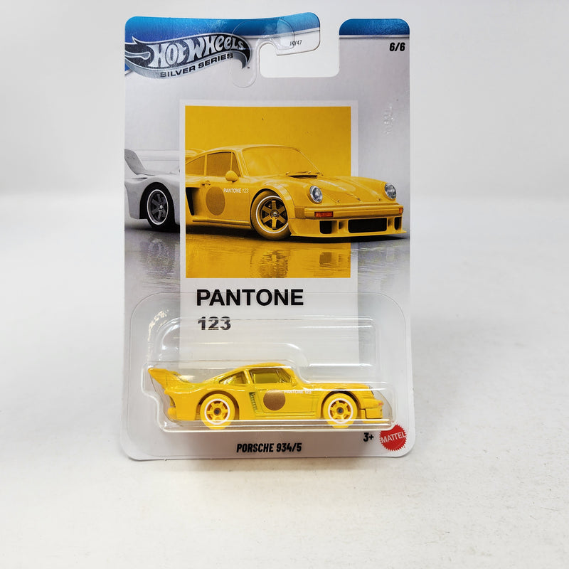 Porsche 934/5 * 2026 Hot Wheels PANTONE Silver Series Case A