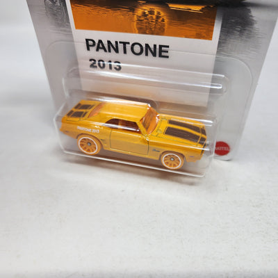 '69 Copo Camaro * 2026 Hot Wheels PANTONE Silver Series Case A