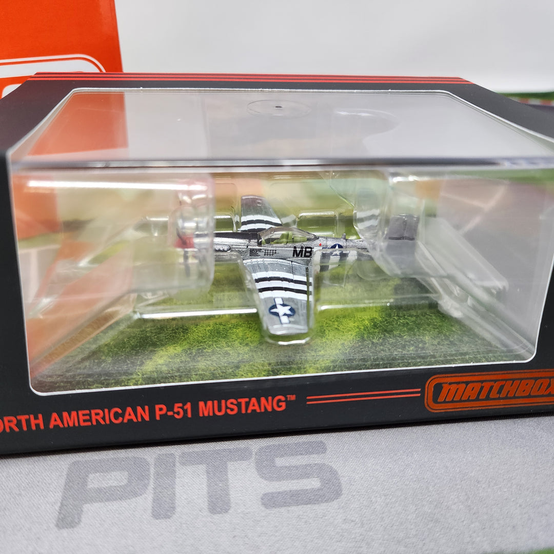 North American P-51 Mustang * Matchbox Mattel Creations