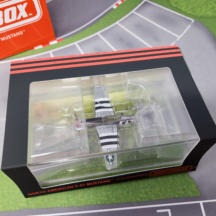 North American P-51 Mustang * Matchbox Mattel Creations