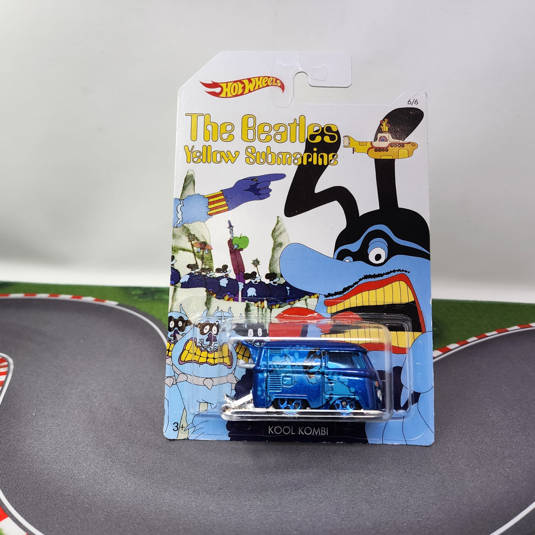Kool Kombi * Hot Wheels The Beatles Yellow Submarine