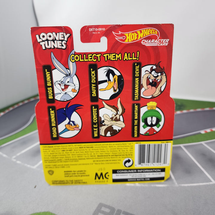 Bugs Bunny * Hot Wheels Character Cars Looney Tunes