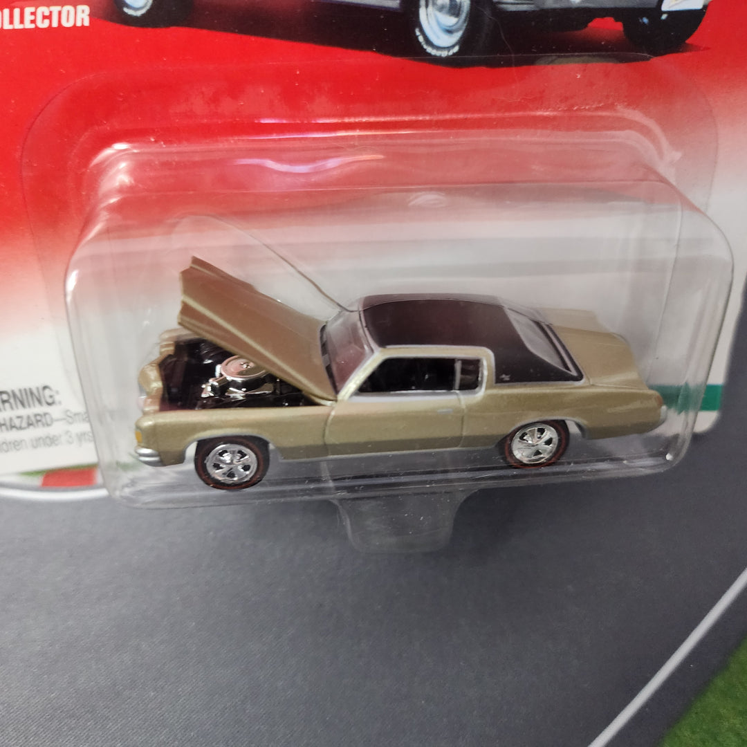 1971 Pontiac Grand Prix * Johnny Lightning Super 70's