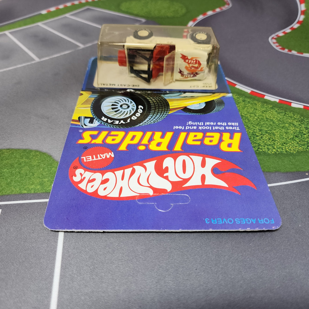 Jeep CJ-7 2539 * Hot Wheels Real Riders 1982 Malaysia