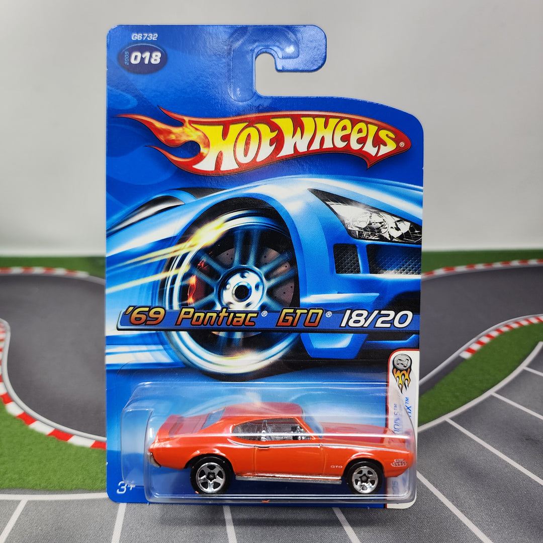 69 Pontiac GTO #18 * Orange * 2005 Hot Wheels First Edition * 1st