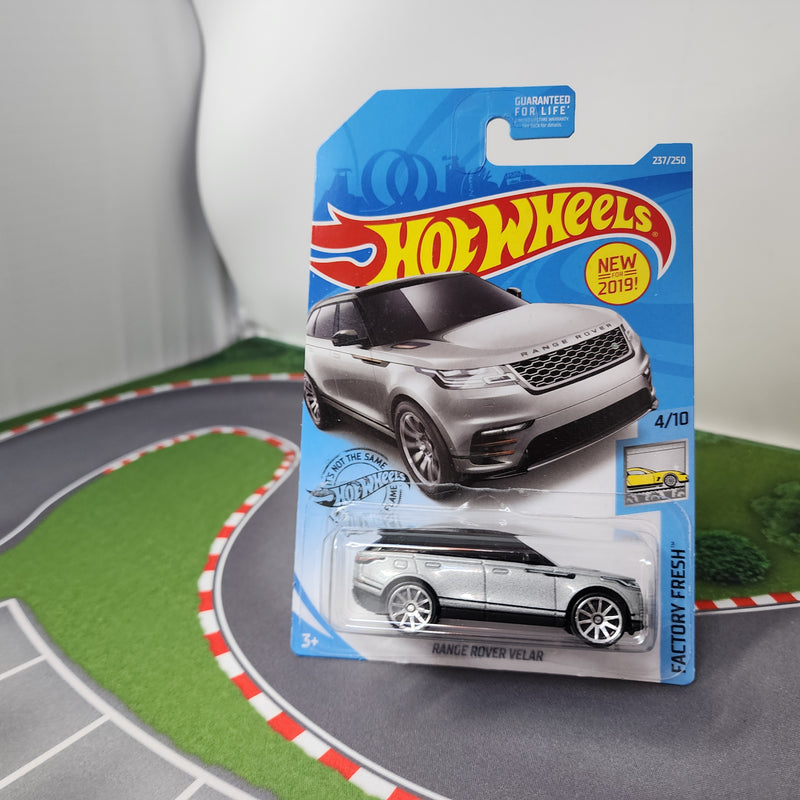 Range Rover Velar #237 * Silver * 2022 Hot Wheels * New Model