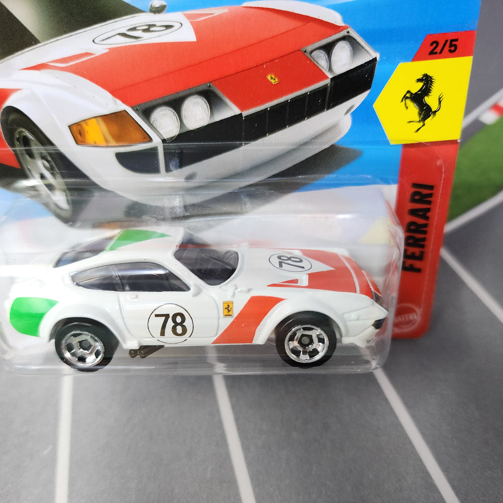 SHORT CARD * Ferrari 365 GTB4 Competizione #62 * White * 2026 Hot