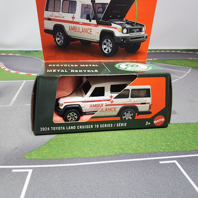 2024 Toyota Land Cruiser 70 Series * Ambulance * 2026 Matchbox