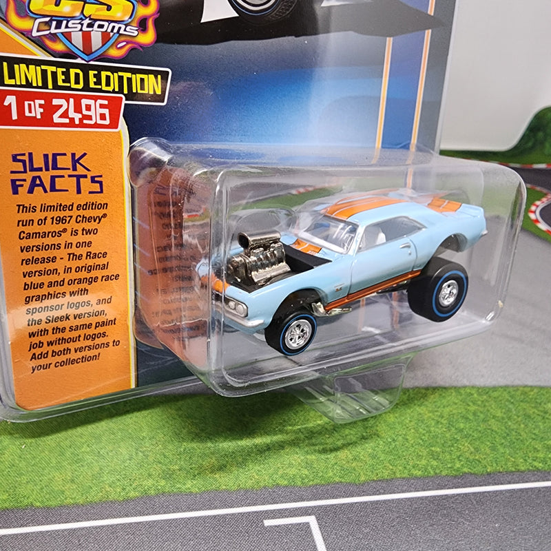 1967 Chevy Camaro GULF * Johnny Lightning Limited Edition