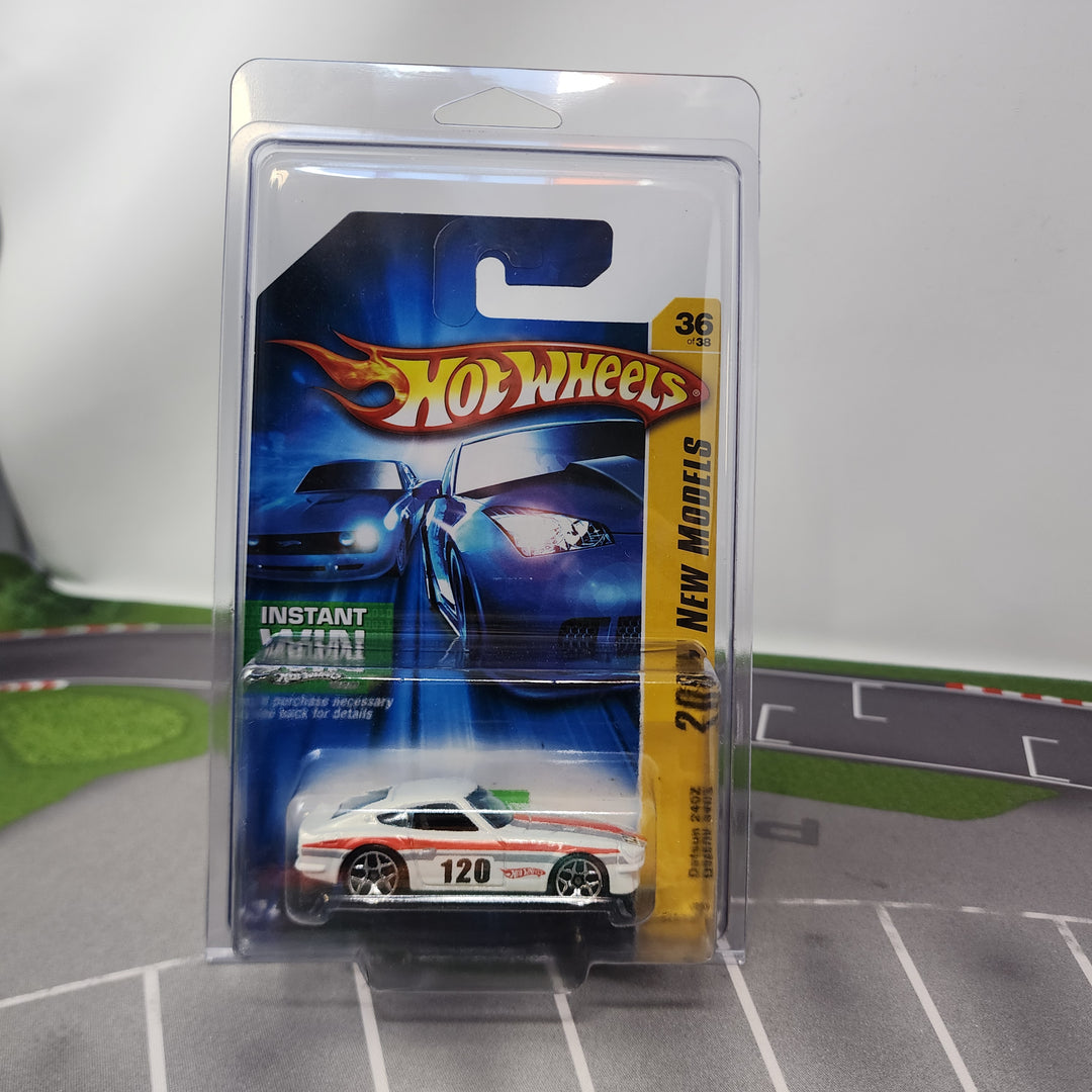 Datsun 240Z #36 * WHITE * Hot Wheels 2006 * New Models First