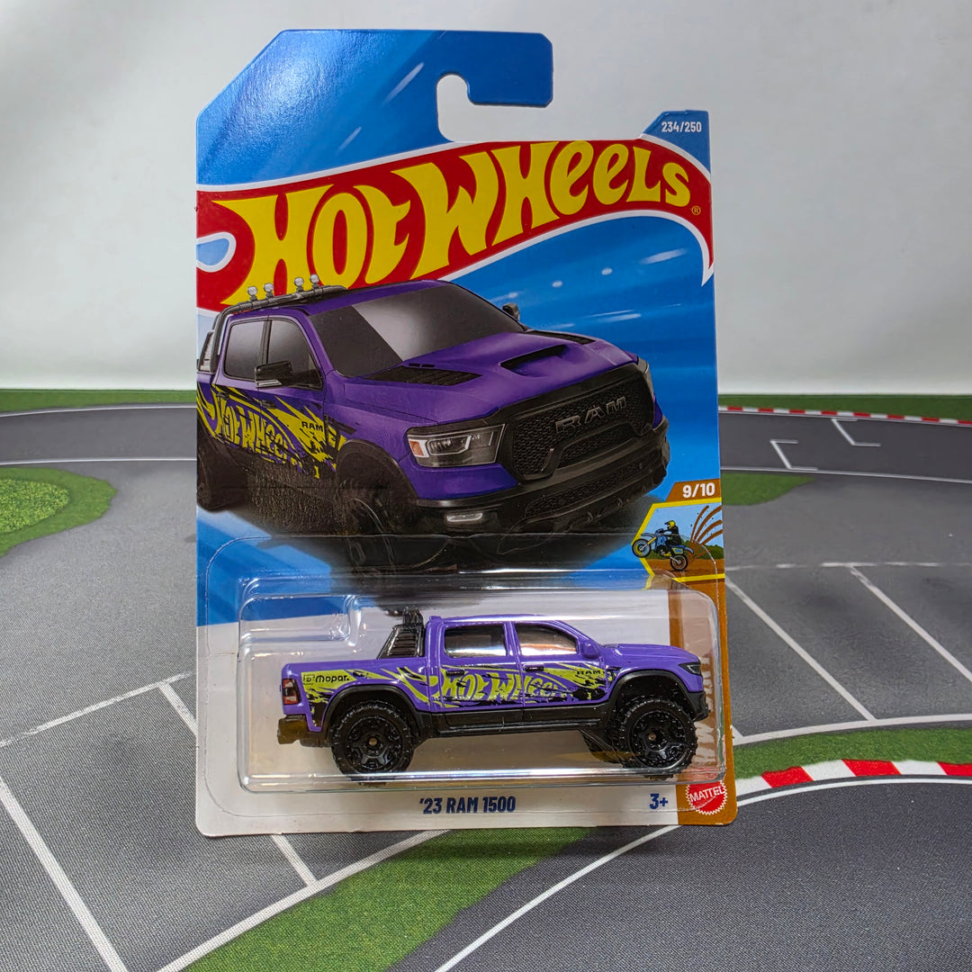 23 RAM 1500 #234 * PURPLE * 2026 Hot Wheels NEW! Case P