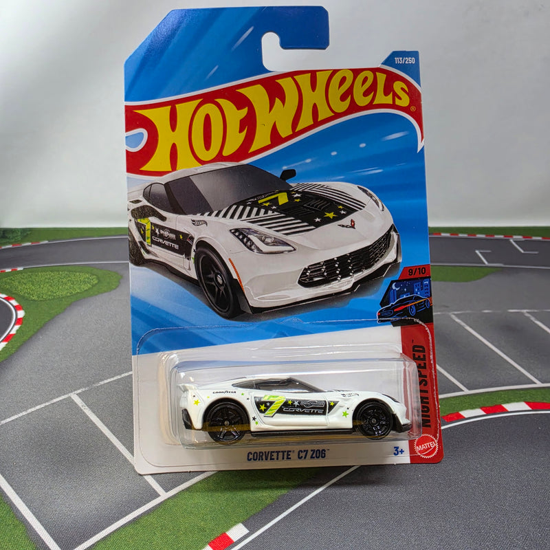 Corvette C7 Z06 #113 * WHITE * 2026 Hot Wheels NEW! Case Q