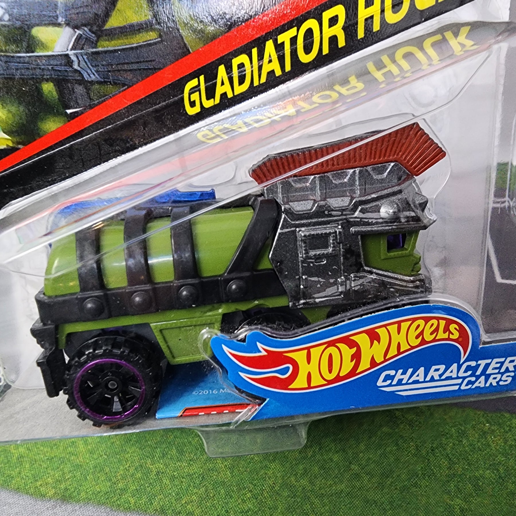 Gladiator Hulk * Hot Wheels Marvel Thor Ragnarök Character Car ...
