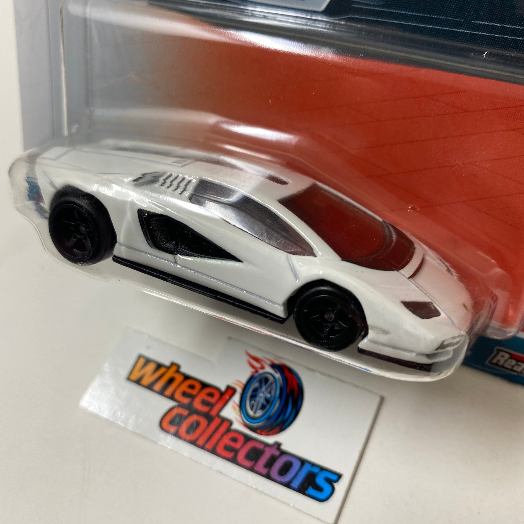 Lamborghini Countach LPI 800-4 * WHITE * 2023 Hot Wheels