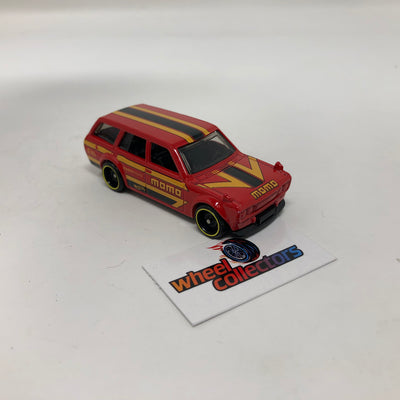 '71 Dastun 510 Wagon Momo * Hot Wheels Loose 1:64 Scale Diecast Model