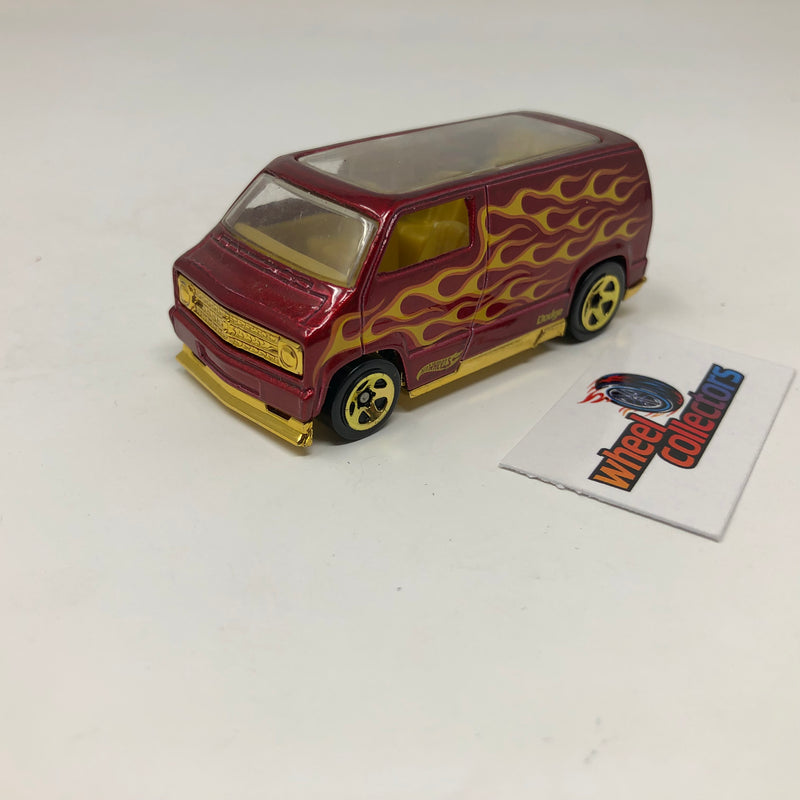 1977 Dodge Van * Hot Wheels Loose 1:64 Scale Diecast Model