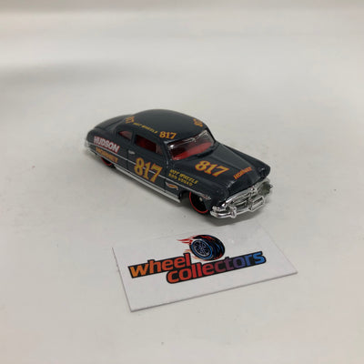 Hudson Hornet * Hot Wheels Loose 1:64 Scale Diecast Model