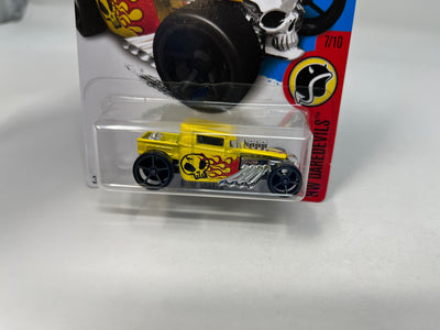 Bone Shaker #306 * YELLOW * 2017 Hot Wheels